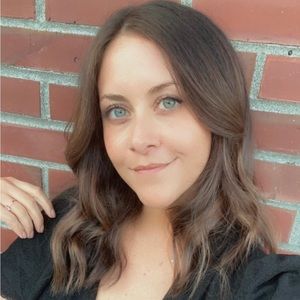 Meet your Posher, Molly